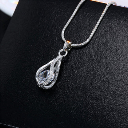 Silberne Halskette mit Zirkonia-Anhänger, eleganter Schmuck für Damen, Hochzeit, Geschenk.