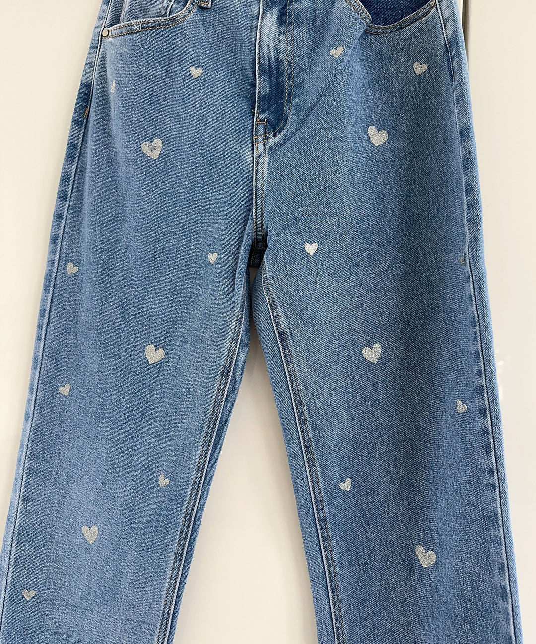 Damer stretchjeans med vide ben og hjerteprint - Amelie