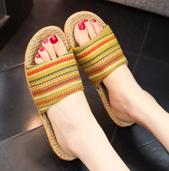 Farverige boho-strandsandaler til damer – Livia