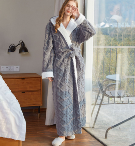 Varm og komfortabel fleece-morgenkåbe til kvinder - Serena