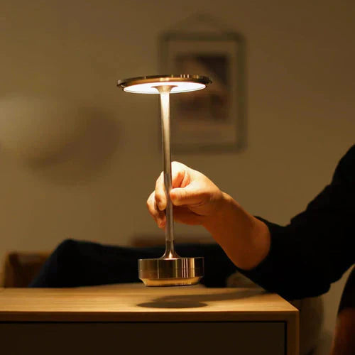 Trådløs USB-opladelig designbordlampe - GlowBeam