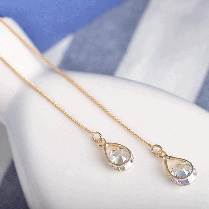 Goldene lange Tropfen Strass Ohrringe, eleganter Schmuck, funkelnd, modisch, Damenaccessoire.