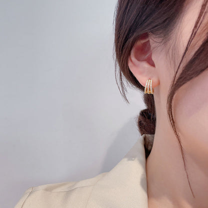 Luxus Gold Ohrringe mit Zirkon, natürliche Kristalle, eleganter Schmuck für Frauen.