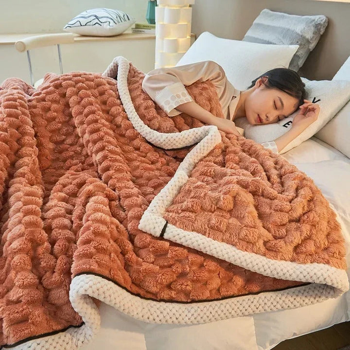 Dobbeltlagde Coral-Velvet-tæppe til efterår og vinter – TurtleWarm