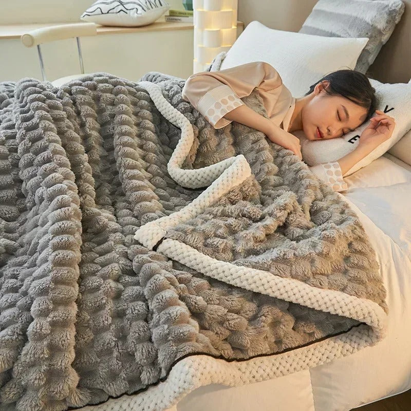 Dobbeltlagde Coral-Velvet-tæppe til efterår og vinter – TurtleWarm