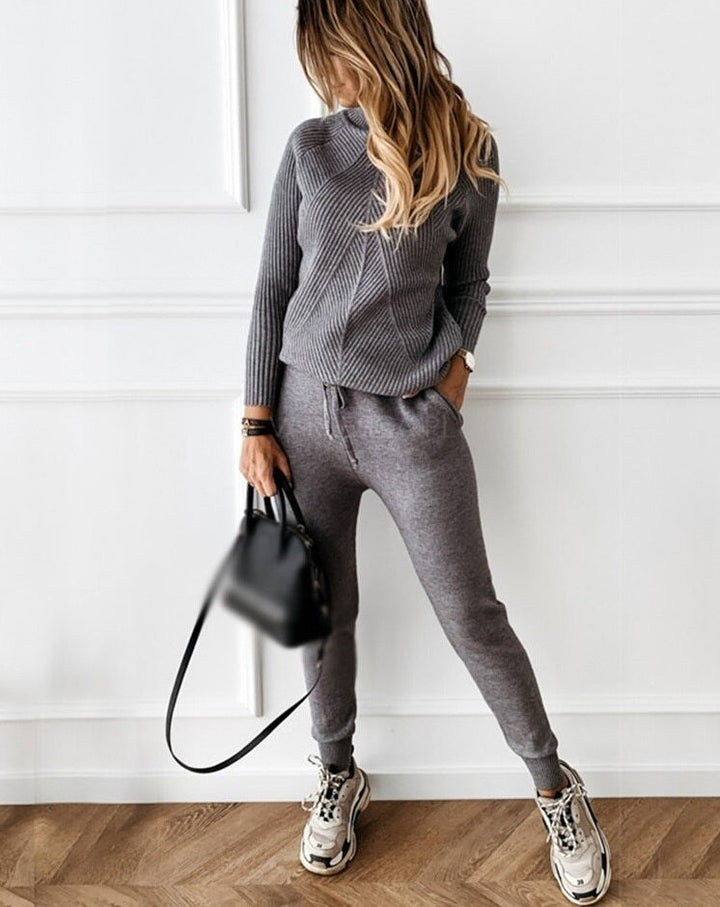 Trendy og varm joggingdragt - Elara