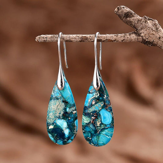 Blaue Tropfen-Ohrringe, Silberhaken, Damen, elegantes Design, Schmuckaccessoire.