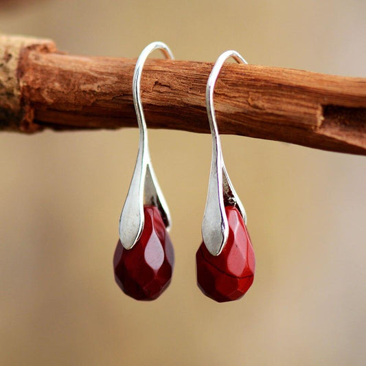 Rote Jaspis Ohrringe, Tropfenform, eleganter Schmuck für Damen, Naturstein, Silberhaken.