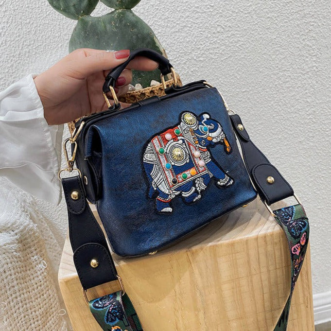 Broderet mandala-skuldertaske – let og alsidigt boho-design