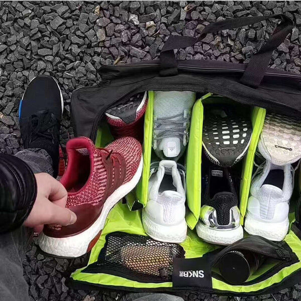 Vandtæt rejsetaske med flere rum til sneakers og udstyr