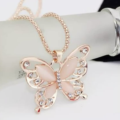 Schmetterling Anhänger Halskette, roségold, mit Strasssteinen, eleganter Schmuck für Damen.