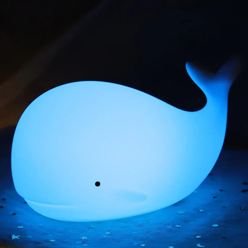 Sød hval-natlampe med skiftende farver - GlowWhale