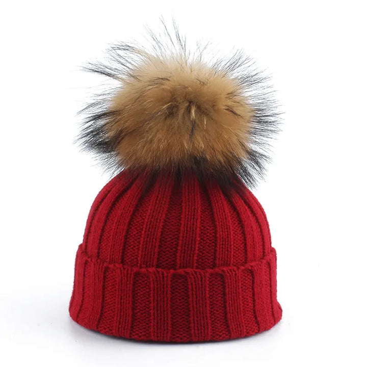 Strikket vinterhue med pompom - Felina