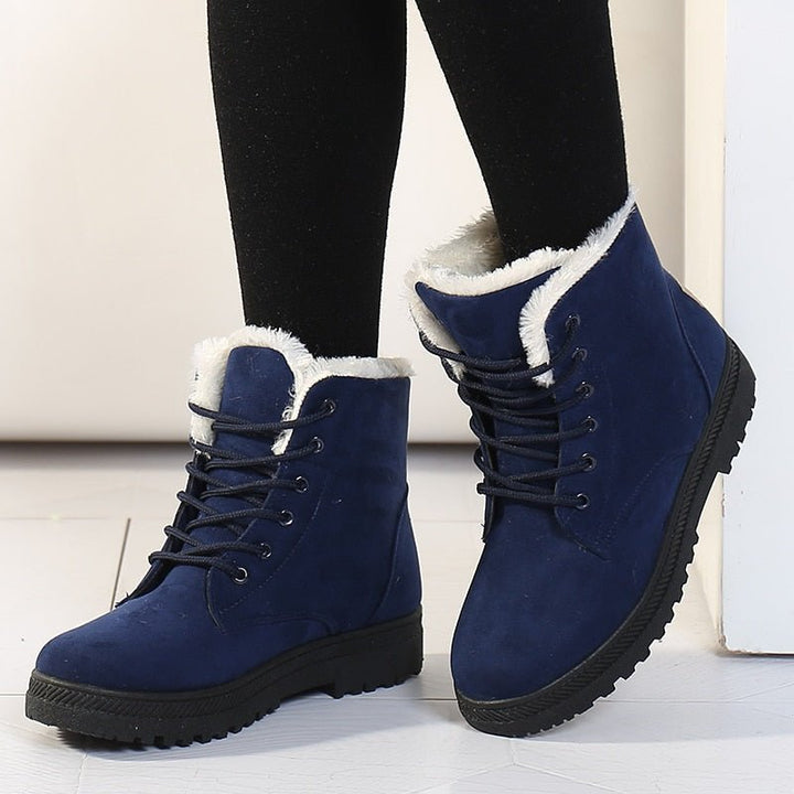 Varmeforede dames vinterstøvler med snørebånd - Eliza Fur Boot