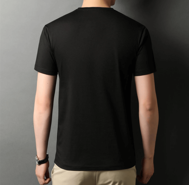 Slim fit V-hals T-shirt til mænd – behagelig og hverdagsegnet – Jonas