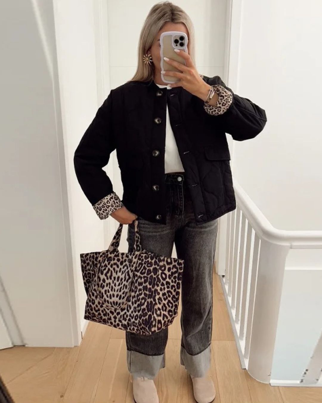 Elegant damejakke med leopardfor – Narela
